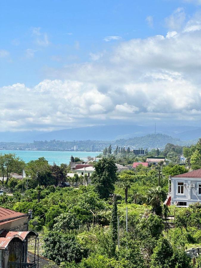 Отель Адунеи Сухум Sukhumi Exterior foto